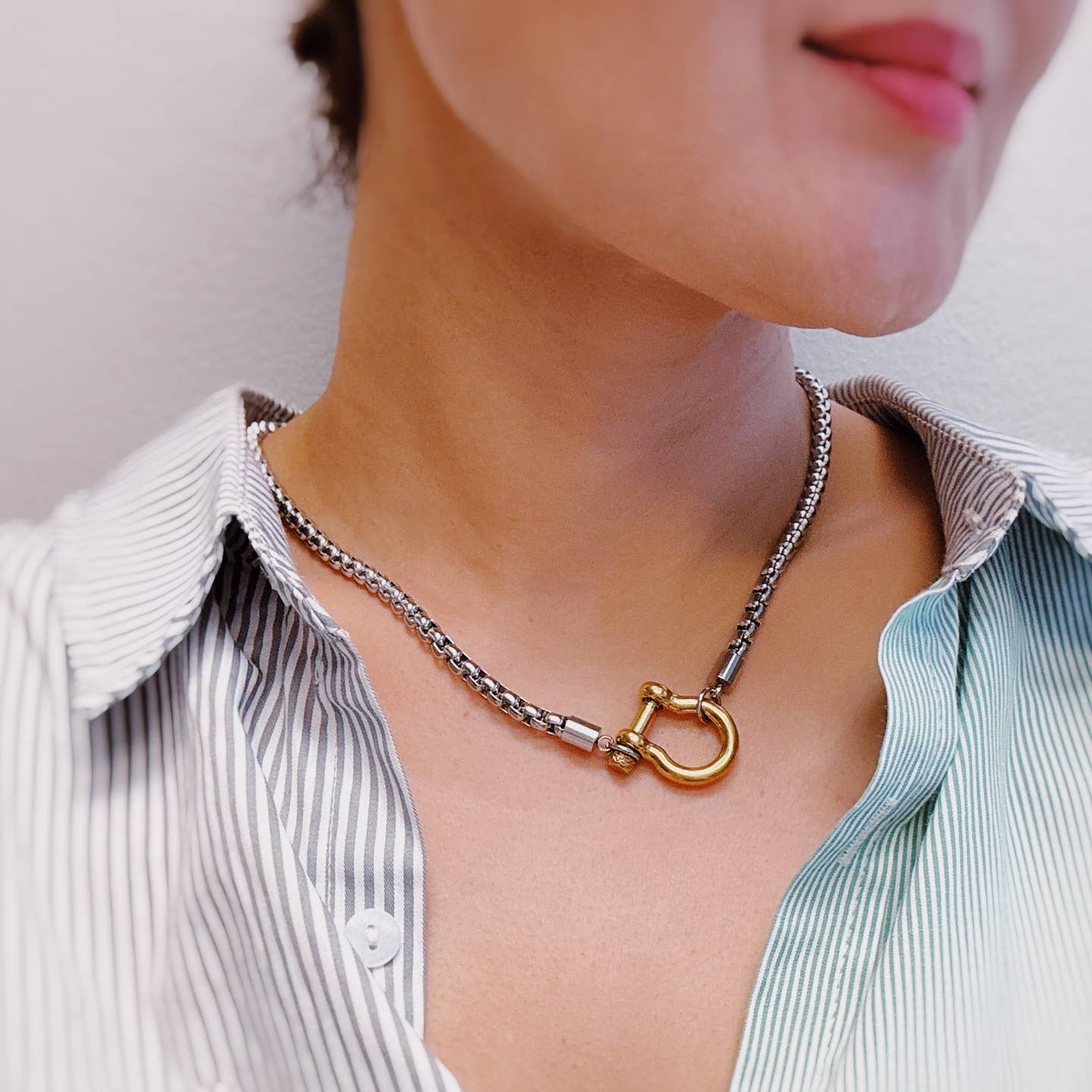 Luxe Pendant Box Chain Necklace-Two Toned