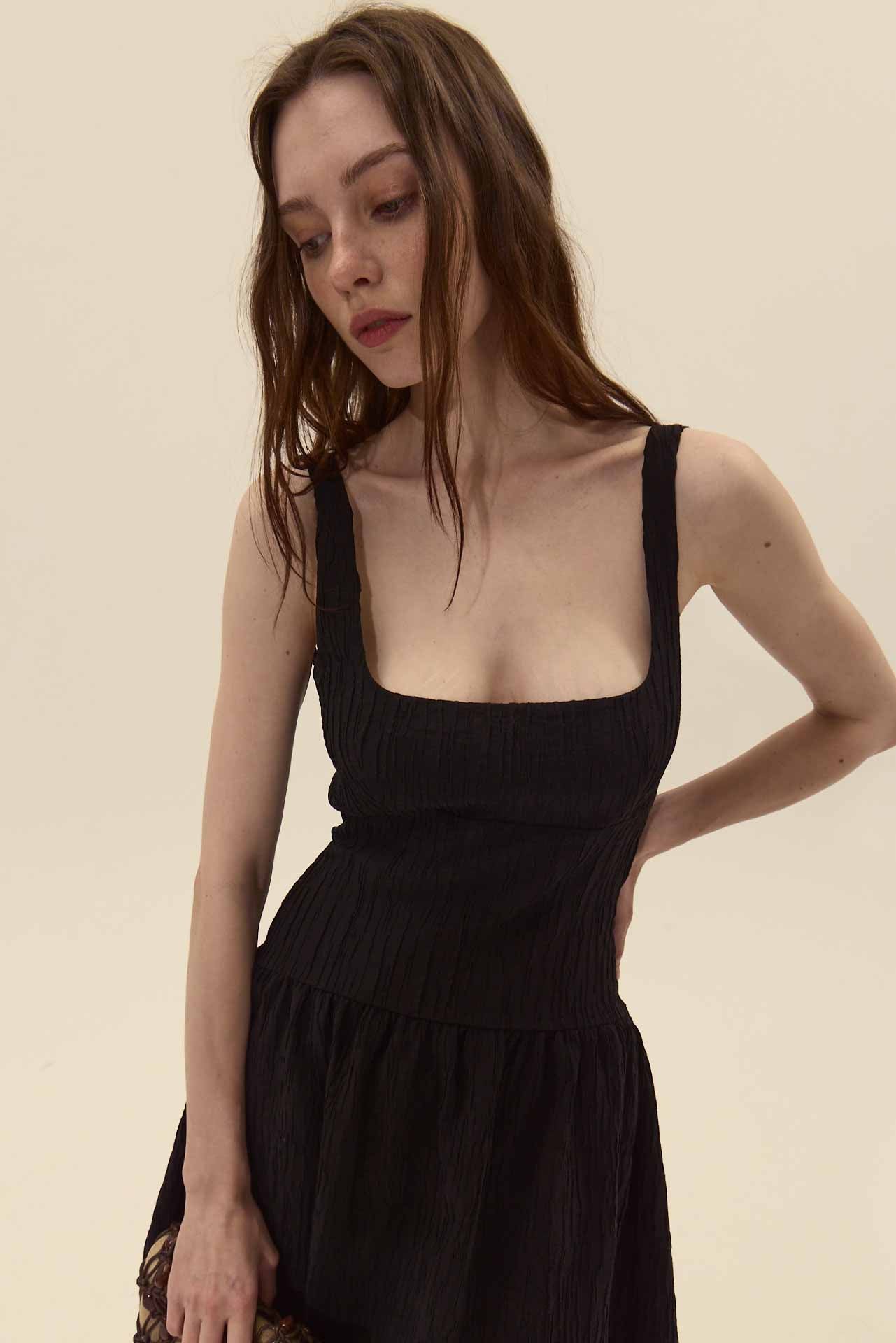 Verda Dress