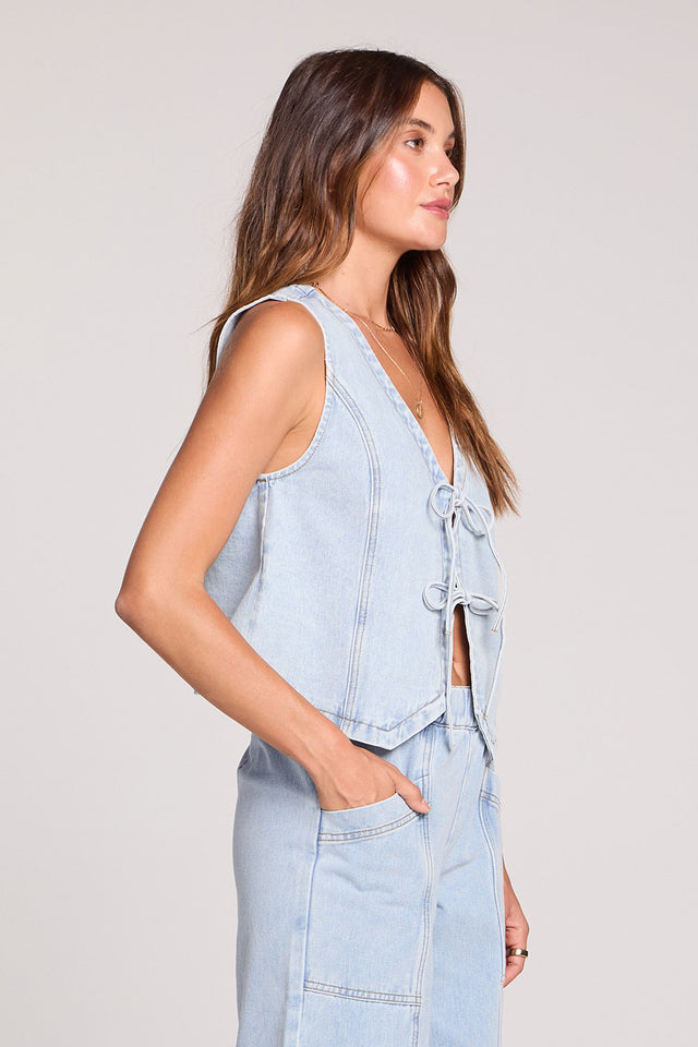 Margo Vest