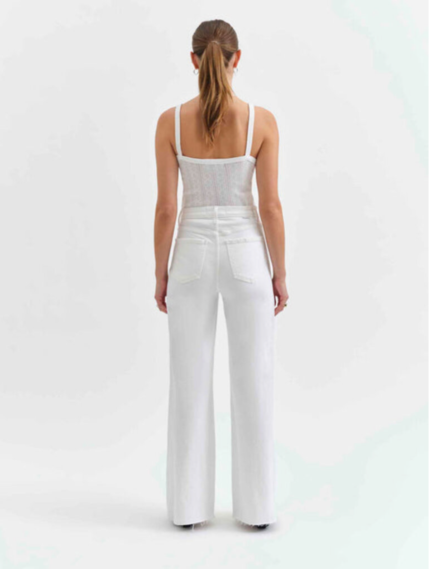 Far Out Lamb White