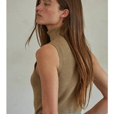 Knit Turtleneck Pullover - Camel