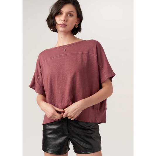 Jae Seamed Elbow Sleeve Tee