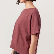 Jae Seamed Elbow Sleeve Tee